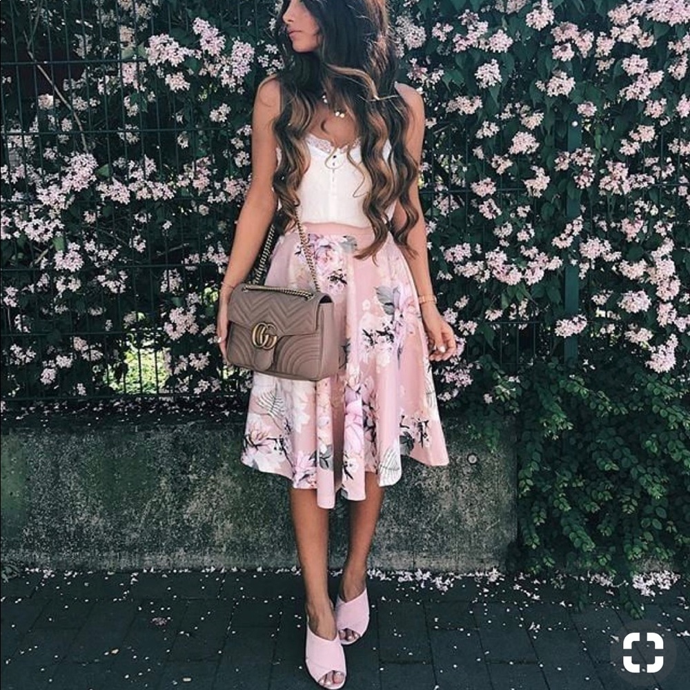 Showpo Whirlwind Midi Skirt In Blush Floral